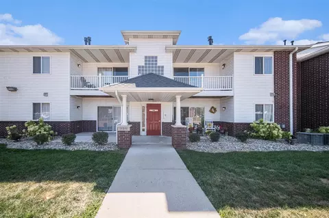 901 Carom, Mason, MI 48854