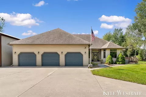 6851 Dumon, Belding, MI 48809