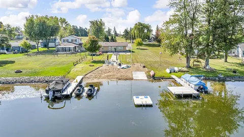 View/Area - 592 Rolling Mdws, Hudson, MI 49247 photo 13 of 15