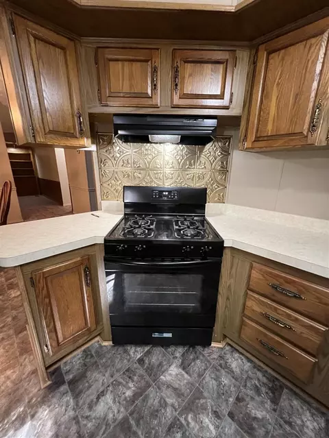 974 Irish, Dundee, MI 48131 photo 32