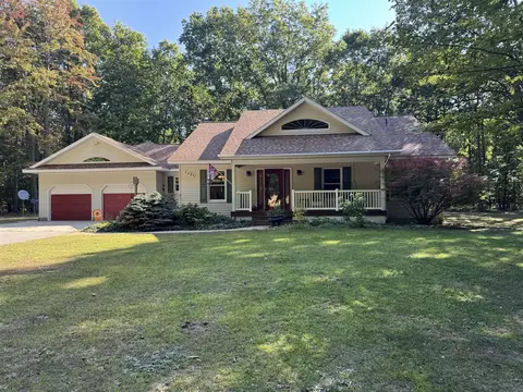 2334 N 48th, Mears, MI 49436