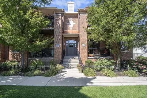 735 Bagley #8, Grand Rapids, MI 49506