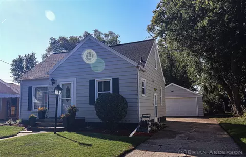 464 Van Allen, Wyoming, MI 49548