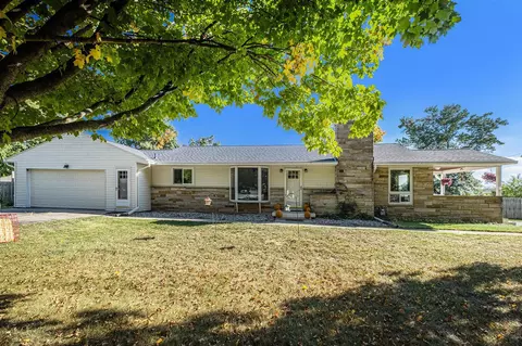 4810 Cannonsburg, Belmont, MI 49306