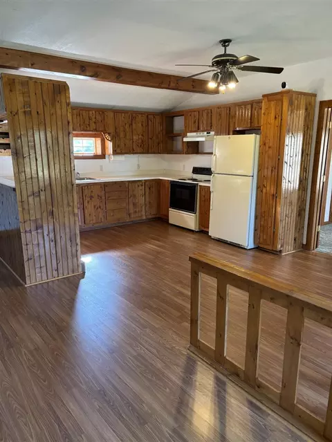 Kitchen - 1170 Somers, Lyons, MI 48851 photo 3 of 4