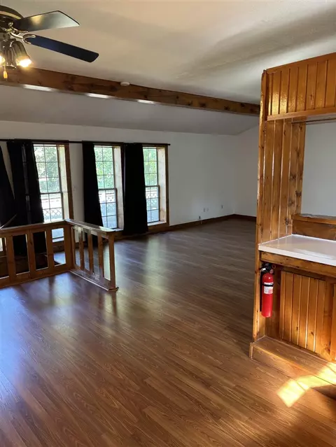 Living - 1170 Somers, Lyons, MI 48851 photo 5 of 6