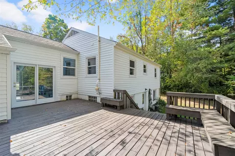 Exterior - 430 Mcconnell, Jackson, MI 49201 photo 7 of 13