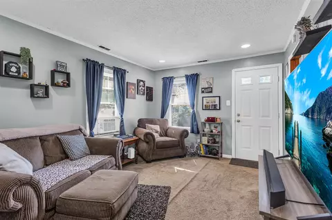 Entry Way - 606 Murphy, Jackson, MI 49202 photo 1 of 2