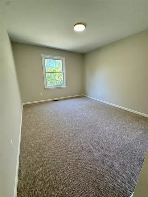 Bedroom - 3956 Highlander, Ann Arbor, MI 48108 photo 5 of 6