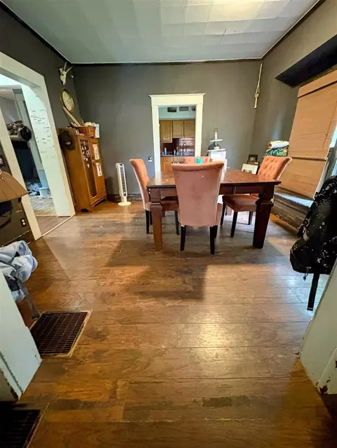 393 E Arbor, Marcellus, MI 49067 photo 4