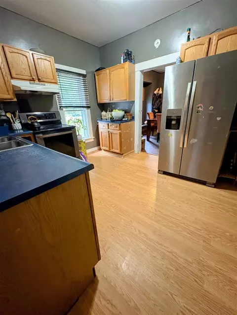 393 E Arbor, Marcellus, MI 49067 photo 8