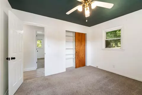 Bedroom - 3010 E Ct, Jackson, MI 49201 photo 1 of 6