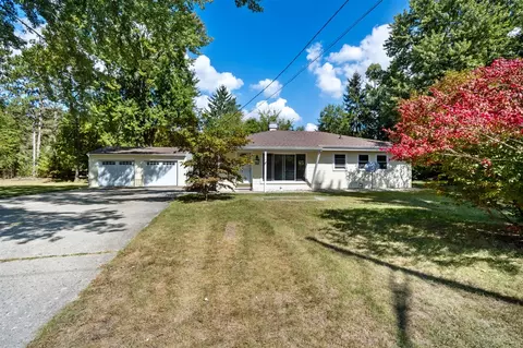 3010 E Ct, Jackson, MI 49201