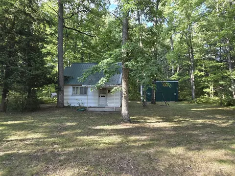 4298 E 5 Mile, Luther, MI 49656