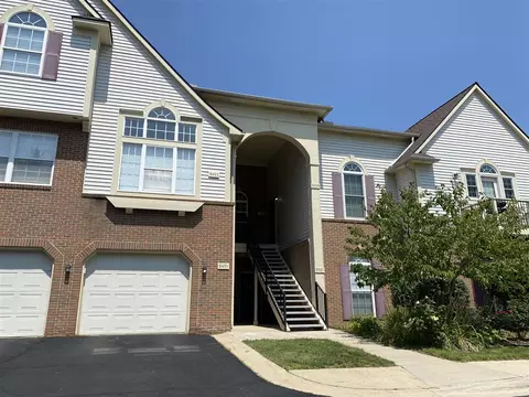 9491 Lakeside, Ypsilanti, MI 48197