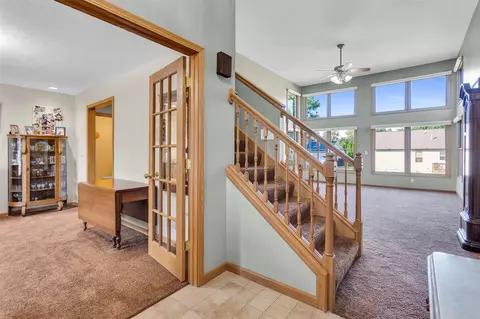 Entry Way - 5038 Fieldstone, Jackson, MI 49201 photo 1 of 4