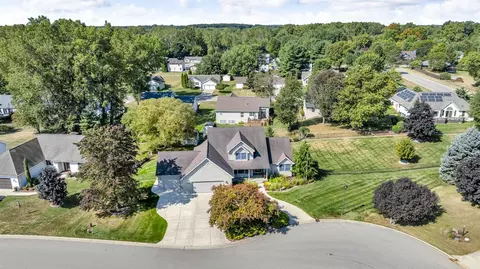 5038 Fieldstone, Jackson, MI 49201