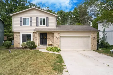 1373 Joan, Lake Orion, MI 48362