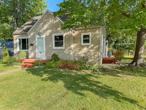 406 N Riverview, Parchment, MI 49004