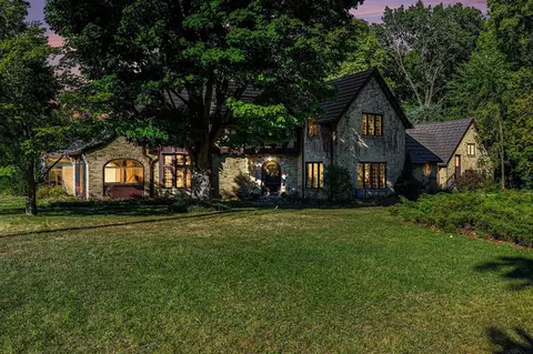 400 E Hoffman, Three Rivers, MI 49093