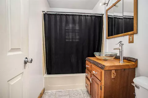 Bath - 1349 E Pifer, Dowling, MI 49050 photo 1 of 1