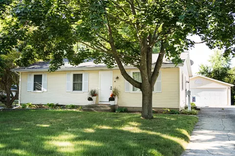 58 Gaylord, Rockford, MI 49341