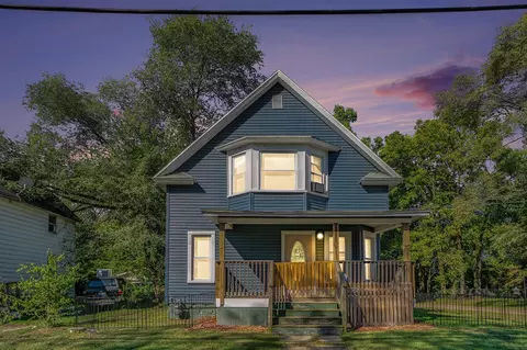 132 Middle, Three Rivers, MI 49093