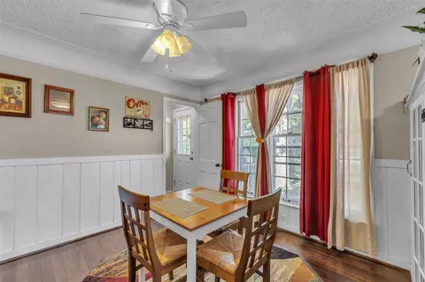 Dining - 38136 Van Born, Wayne, MI 48184 photo 4 of 4