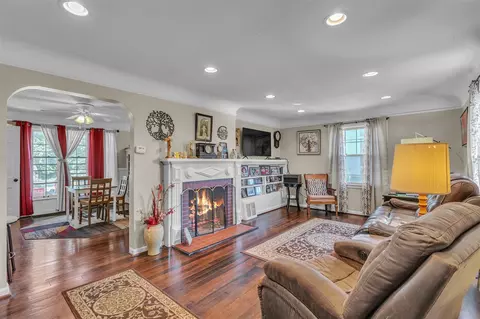 Living - 38136 Van Born, Wayne, MI 48184 photo 1 of 3