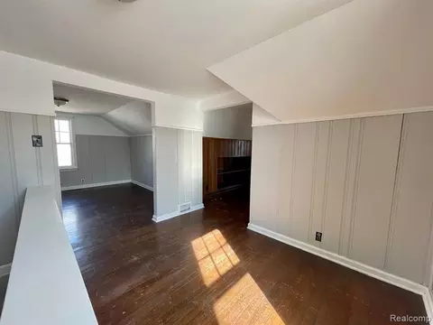 Bedroom - 5299 Farmbrook, Detroit, MI 48224 photo 2 of 4