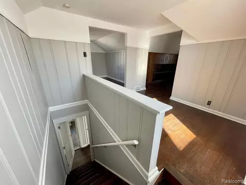 Entry Way - 5299 Farmbrook, Detroit, MI 48224 photo 1 of 1