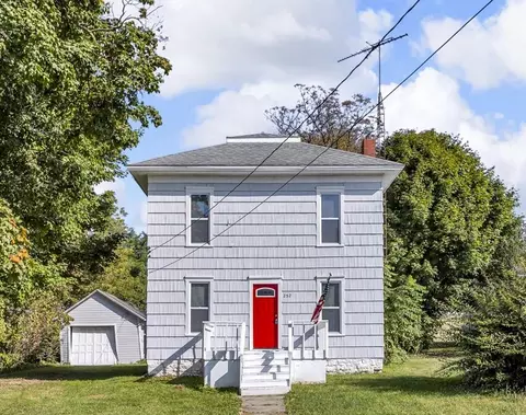 252 W Main, Addison, MI 49220