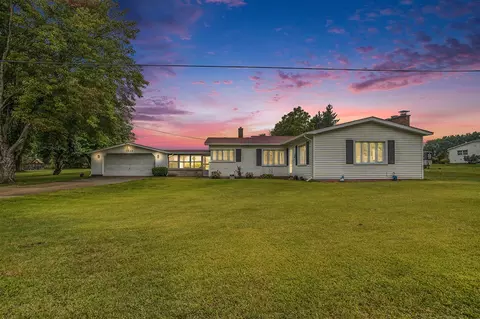 1832 30th, Allegan, MI 49010