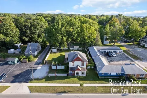 311 E Colby, Whitehall, MI 49461 photo 9