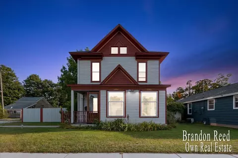 311 E Colby, Whitehall, MI 49461 photo 2