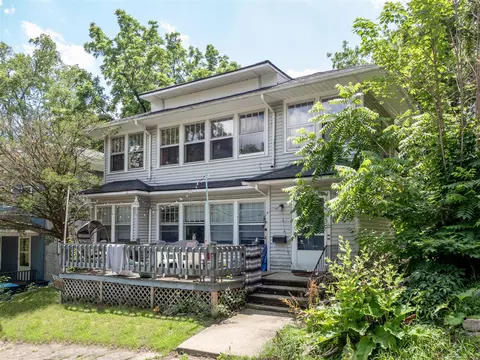 909 Walwood, Kalamazoo, MI 49007