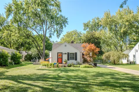2672 Maplewood, Ann Arbor, MI 48104