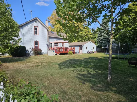 Exterior - 304 Pine, Schoolcraft, MI 49087 photo 12 of 25