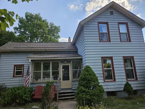 Exterior - 304 Pine, Schoolcraft, MI 49087 photo 2 of 25