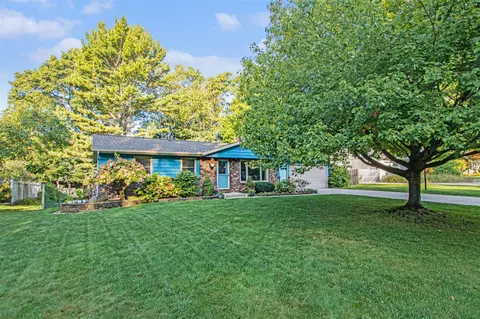 52 Navajo, Holland, MI 49424