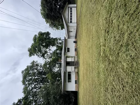 15307 Shiawassee, Byron, MI 48418
