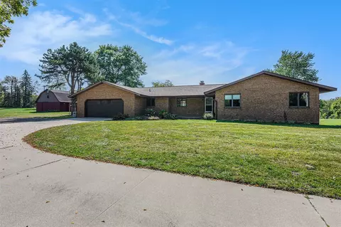 143 38th, Gobles, MI 49055