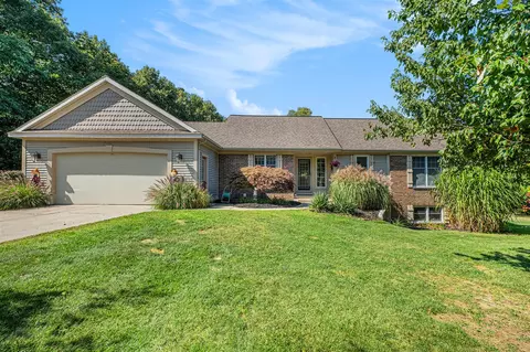 8687 N Division, Sparta, MI 49345