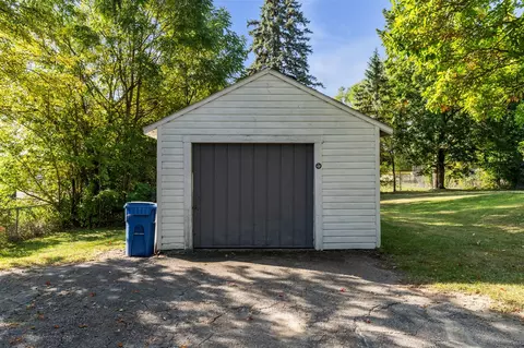 Exterior - 313 Maple, Howell, MI 48843 photo 10 of 11
