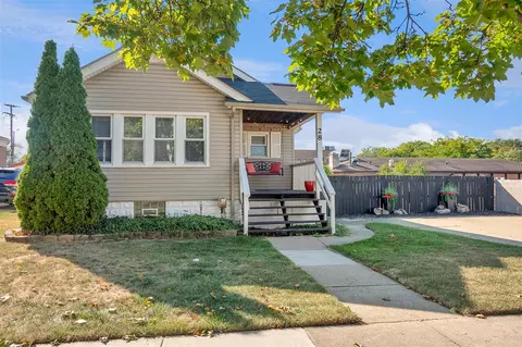 28 Nahma, Clawson, MI 48017