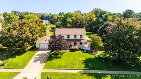 6458 Pleasant Vly, Byron Center, MI 49315
