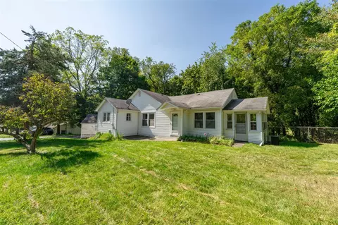 325 N Kendall, Kalamazoo, MI 49006