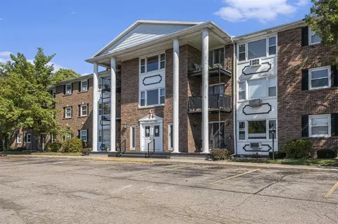 7450 Boulder Blf #66, Jenison, MI 49428