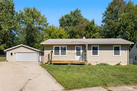 69 Gay, Rockford, MI 49341