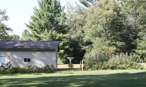 Exterior - 842 Carlson, Stanton, MI 48888 photo 9 of 10